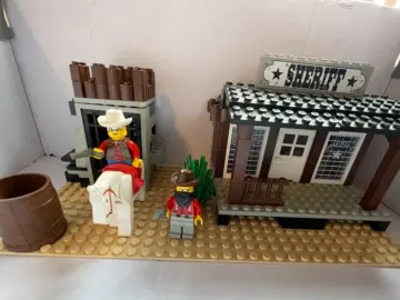 LEGO Western Cowboys Set 6755 - Sheriff`s Lock-Up